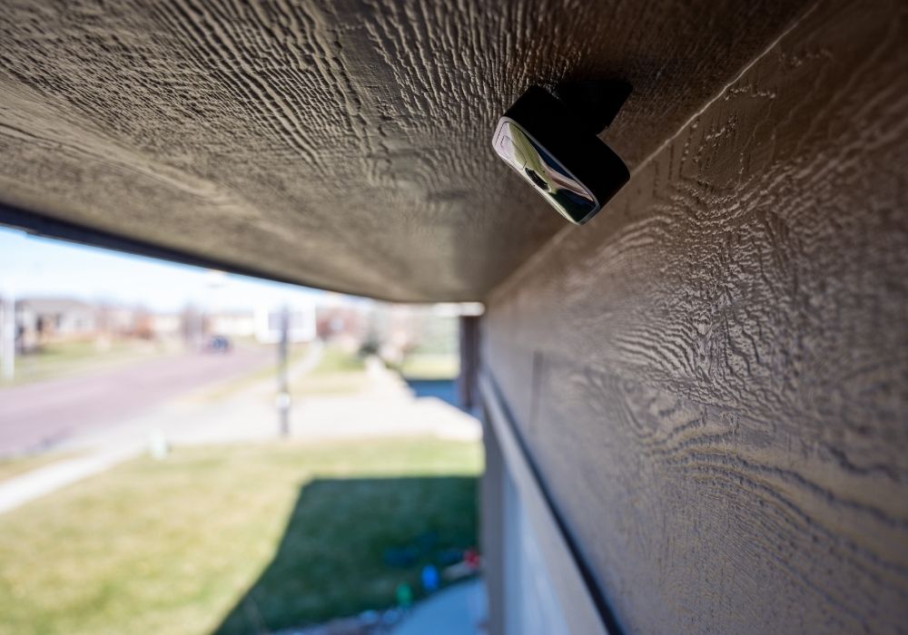 garage-security-camera