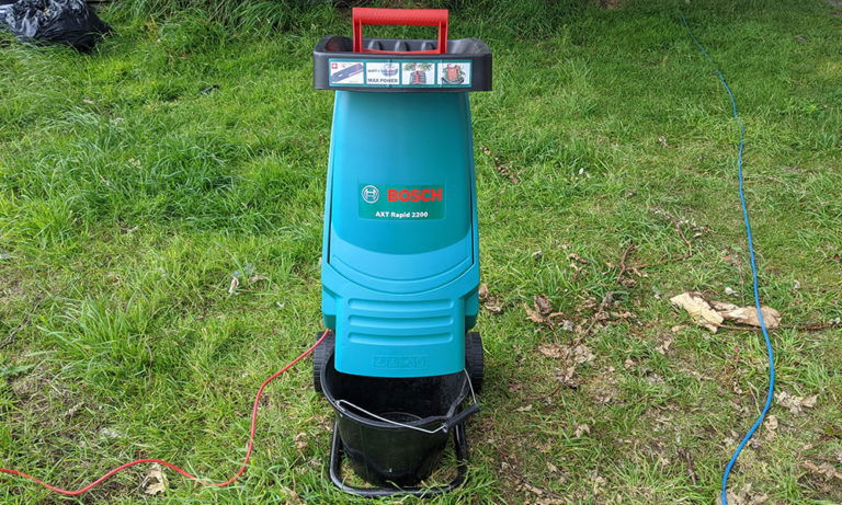 Bosch AXT Rapid 2200 Blade Garden Shredder Review