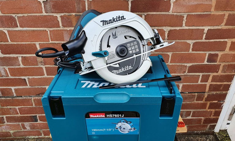 Makita HS7601J Hand held Circular Saw Review
