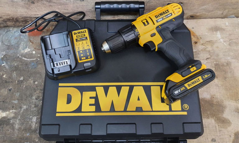 DeWalt DCD776 Compact Hammer Drill Driver Set Review