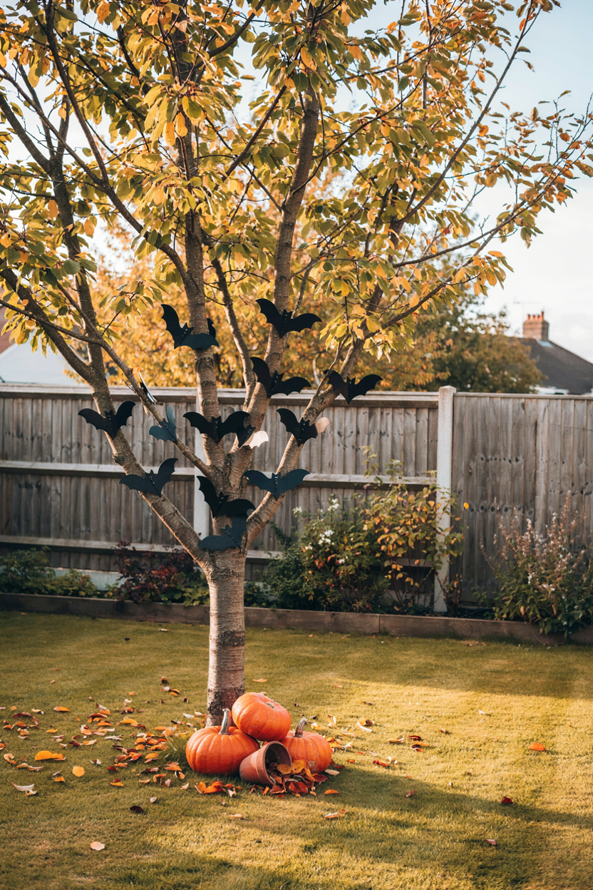 13 Spooky Tree Decorating Ideas for the Ultimate Haunted Garden | DIY